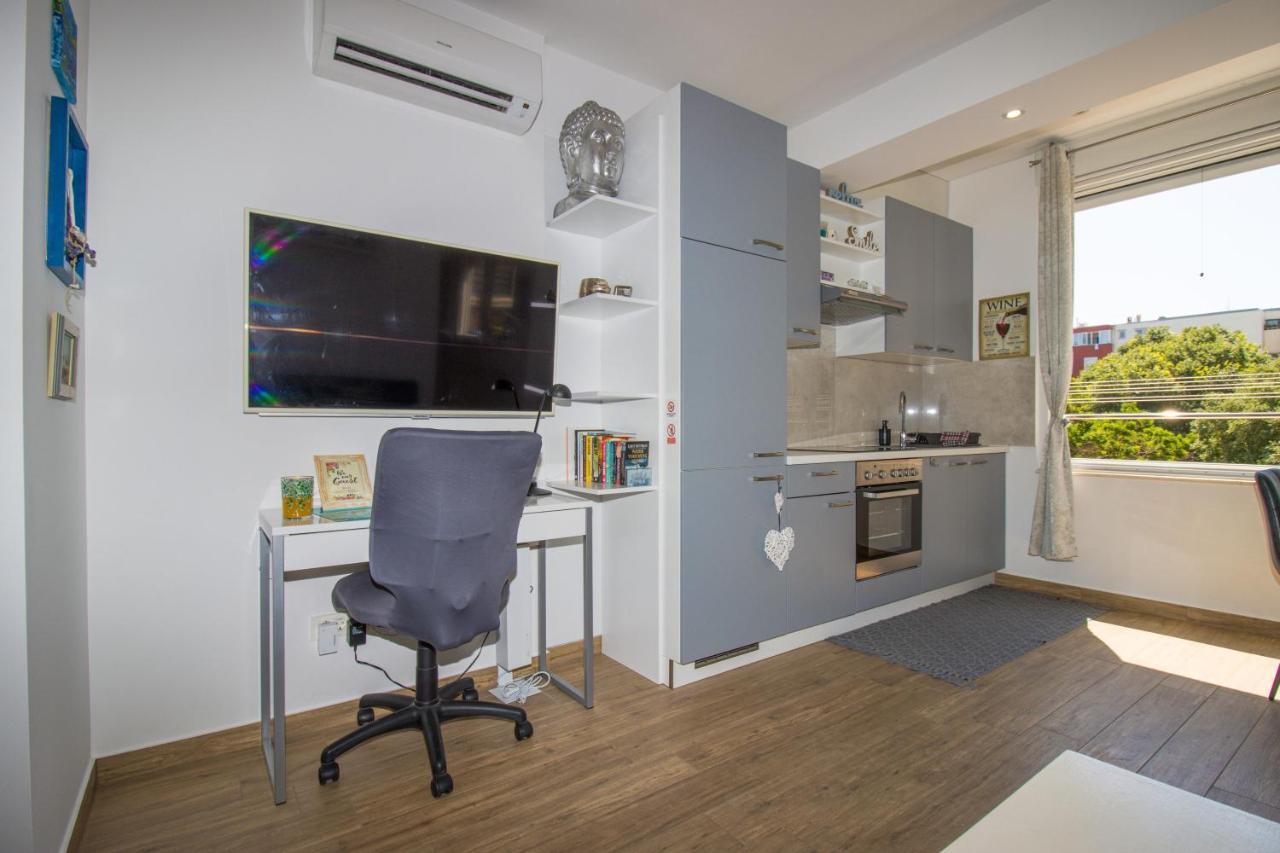 スプリトBrand New 1Br Near Central Station, Old Town, Beach - 3 Minute Walkingアパートメント エクステリア 写真