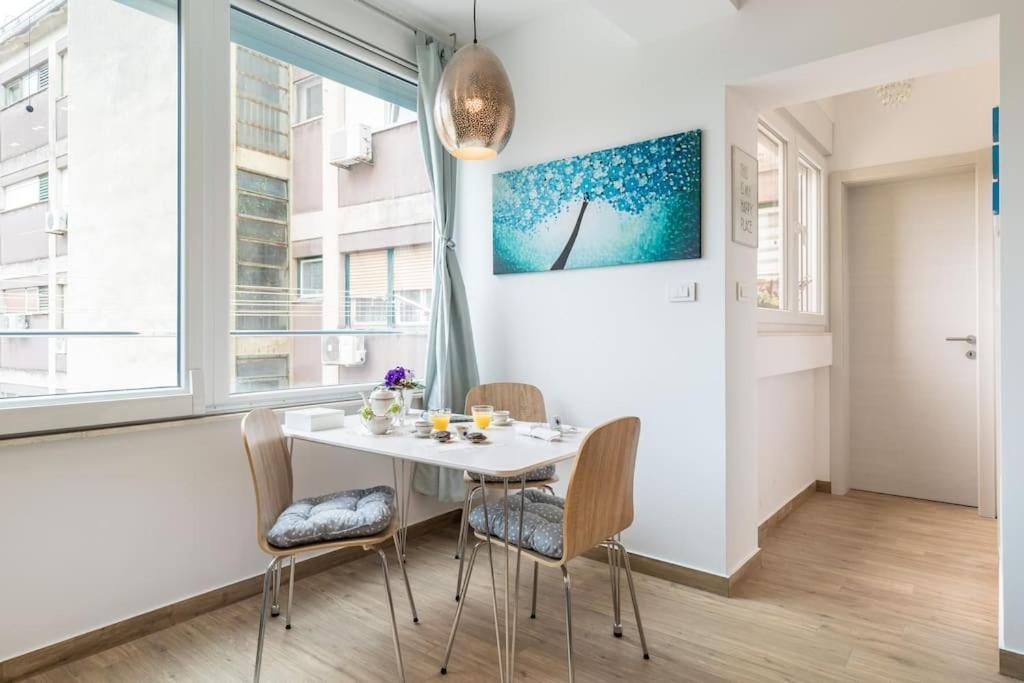 スプリトBrand New 1Br Near Central Station, Old Town, Beach - 3 Minute Walkingアパートメント エクステリア 写真